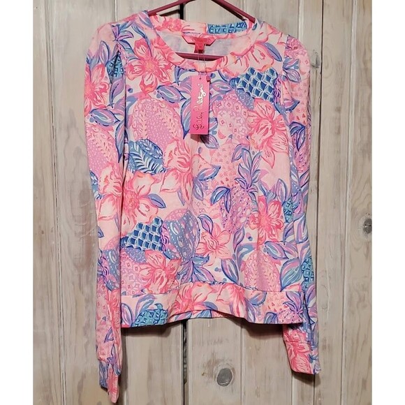 Lilly Pulitzer Tops - Lilly Pulitzer Women's Jansen Sweatshirt Top M Pink Snappy Turtle Print New